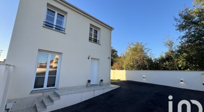 Maison traditionnelle 5 pièces de 90 m² à Charny (77410)