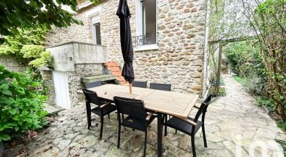 Traditional house 6 rooms of 100 m² in Athis-Mons (91200)