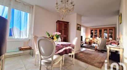 House 5 rooms of 117 m² in Saint-Gilles-Croix-de-Vie (85800)