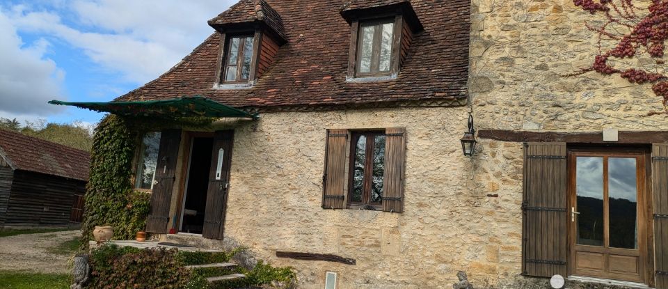 Longere 7 rooms of 217 m² in Coux et Bigaroque-Mouzens (24220)