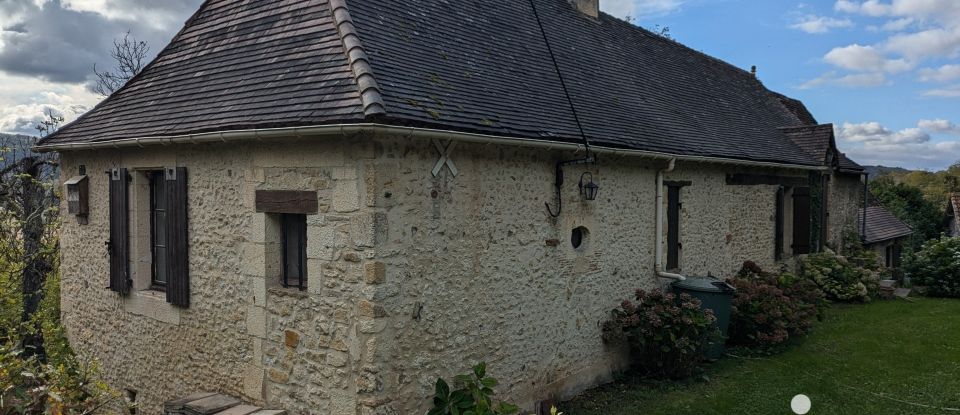 Longere 7 rooms of 217 m² in Coux et Bigaroque-Mouzens (24220)