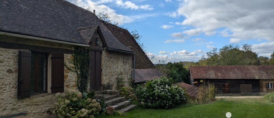 Longère 7 pièces de 217 m² à Coux et Bigaroque-Mouzens (24220)