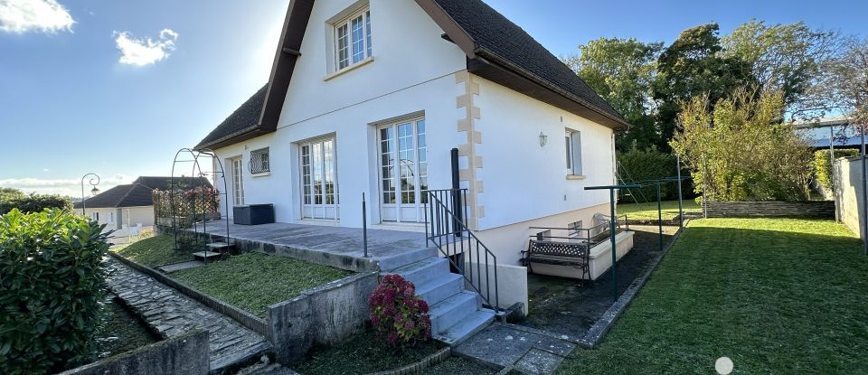 Traditional house 6 rooms of 133 m² in Rots (14980)