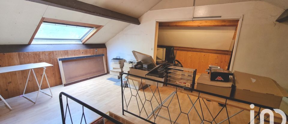 Maison traditionnelle 6 pièces de 108 m² à Villeneuve-le-Roi (94290)