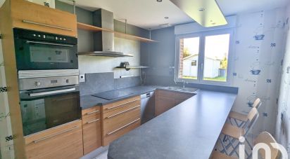 Maison 7 pièces de 177 m² à Arleux (59151)