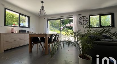 Maison 5 pièces de 108 m² à Saint-Cassin (73160)