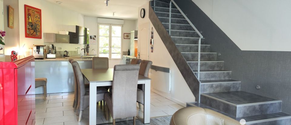 Town house 6 rooms of 122 m² in Châlons-en-Champagne (51000)