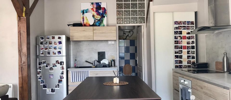 Appartement 2 pièces de 48 m² à Combs-la-Ville (77380)