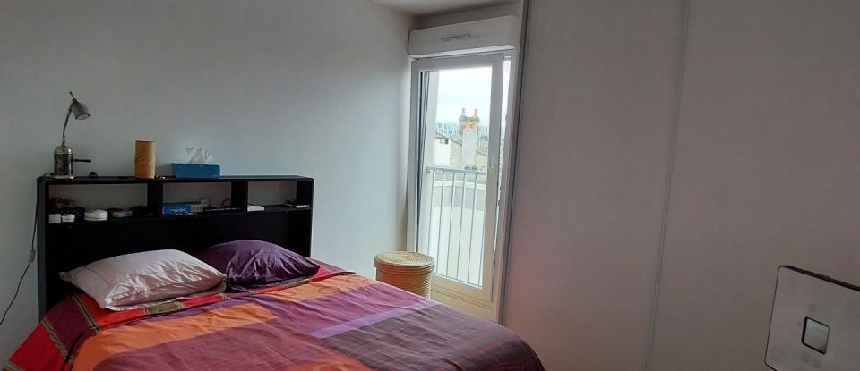 Appartement 4 pièces de 80 m² à Bordeaux (33800)