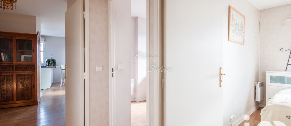 Apartment 3 rooms of 57 m² in Massy (91300)