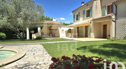 Traditional house 10 rooms of 300 m² in Nîmes (30900)