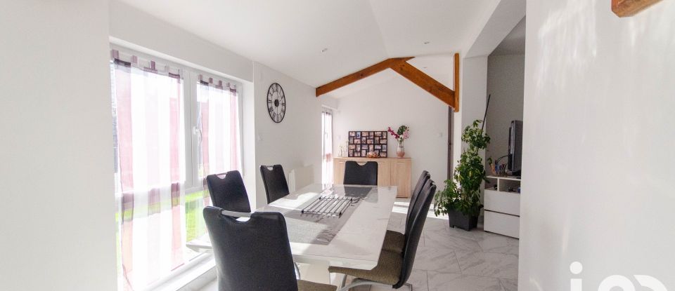 Maison 7 pièces de 140 m² à Saint-Memmie (51470)