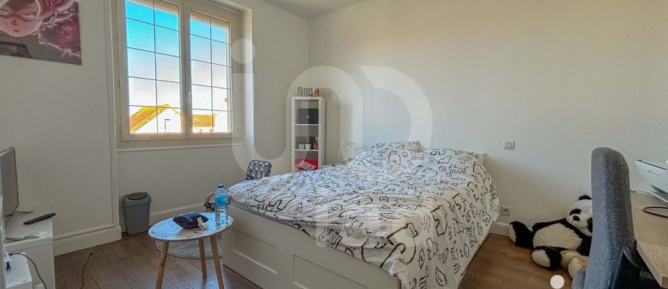 Maison 5 pièces de 98 m² à Montluçon (03100)