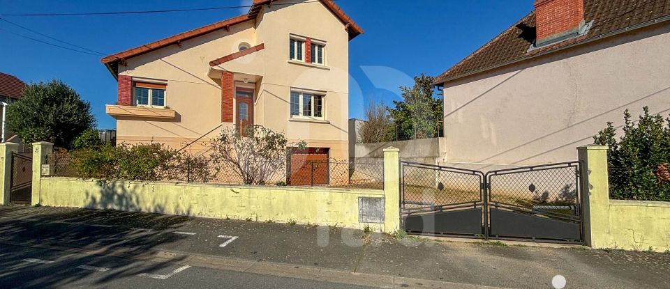 Maison 5 pièces de 98 m² à Montluçon (03100)