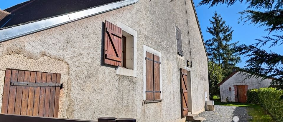 Village house 5 rooms of 142 m² in Velles (36330)