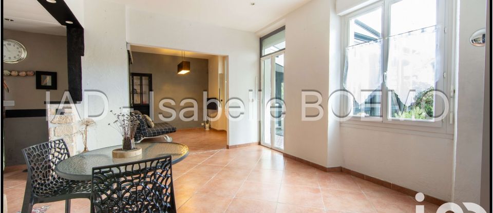 Duplex 3 pièces de 96 m² à Cannes (06150)