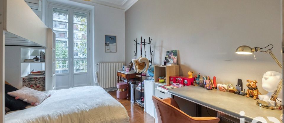 Appartement 4 pièces de 108 m² à Grenoble (38000)