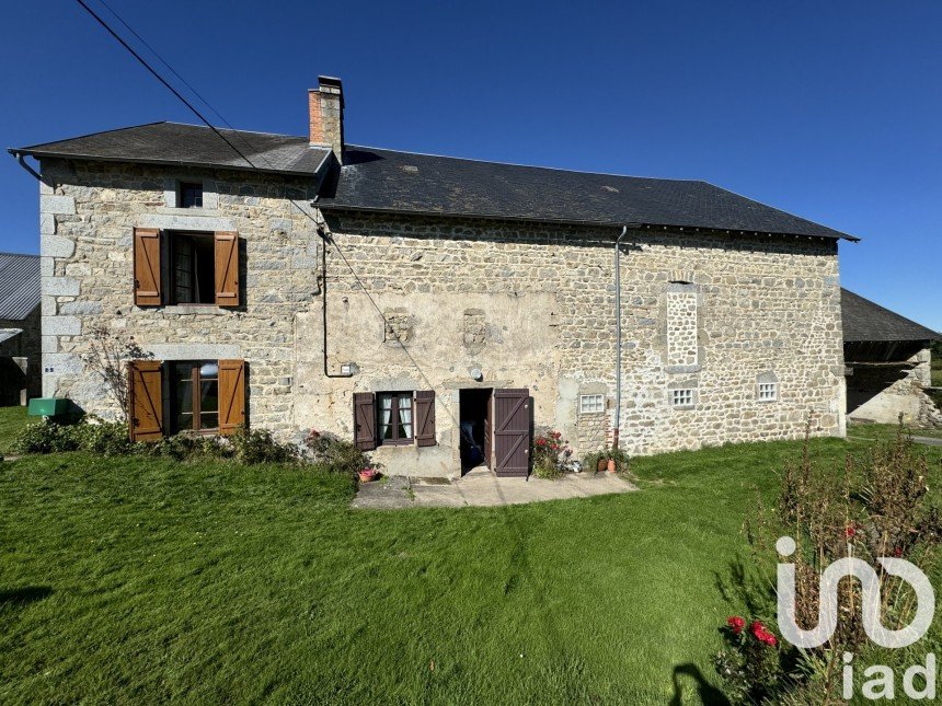 Longere 6 rooms of 130 m² in Saint-Avit (63380)