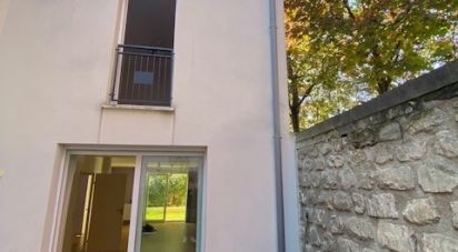 Duplex 5 rooms of 110 m² in Saint-Ouen-sur-Seine (93400)