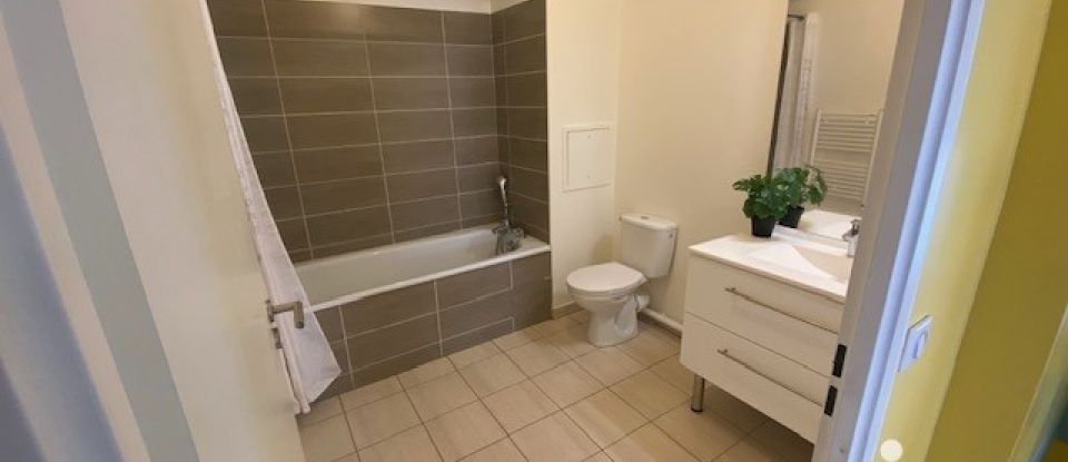 Duplex 5 pièces de 110 m² à Saint-Ouen-sur-Seine (93400)