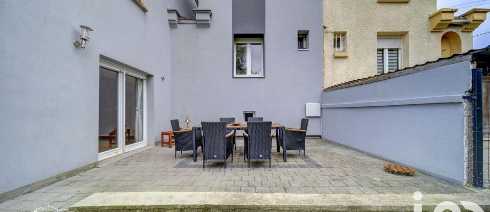 Maison 8 pièces de 190 m² à Boulay-Moselle (57220)