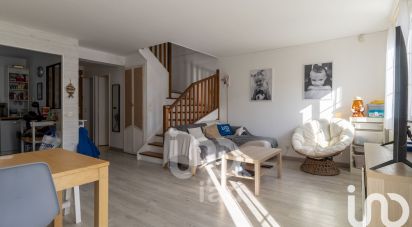 Maison traditionnelle 3 pièces de 75 m² à Jouy-le-Moutier (95280)