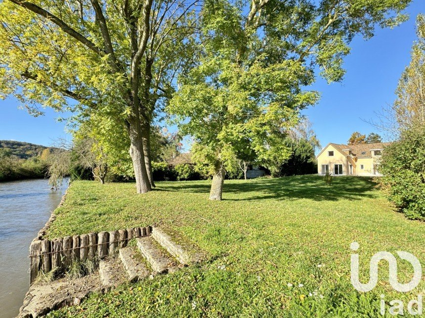 Maison traditionnelle 5 pièces de 132 m² à Pacy-sur-Eure (27120)