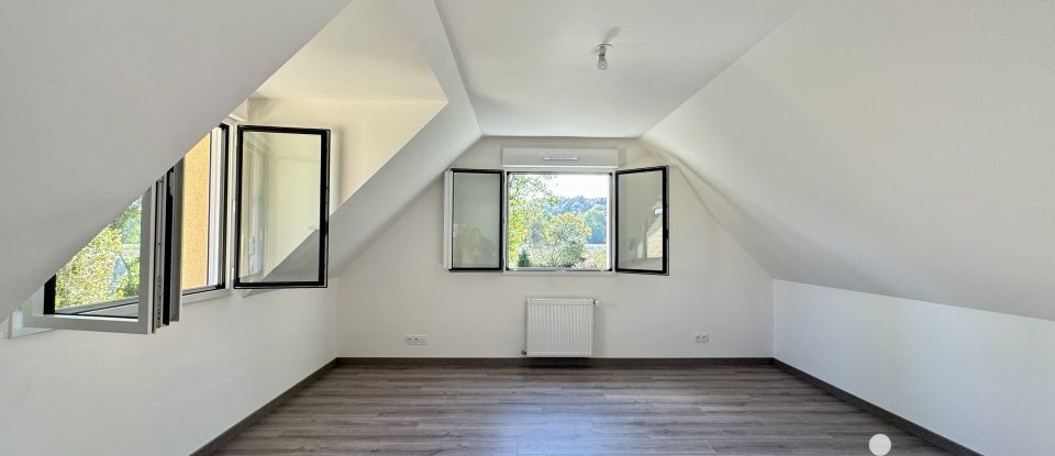 Maison traditionnelle 5 pièces de 132 m² à Pacy-sur-Eure (27120)