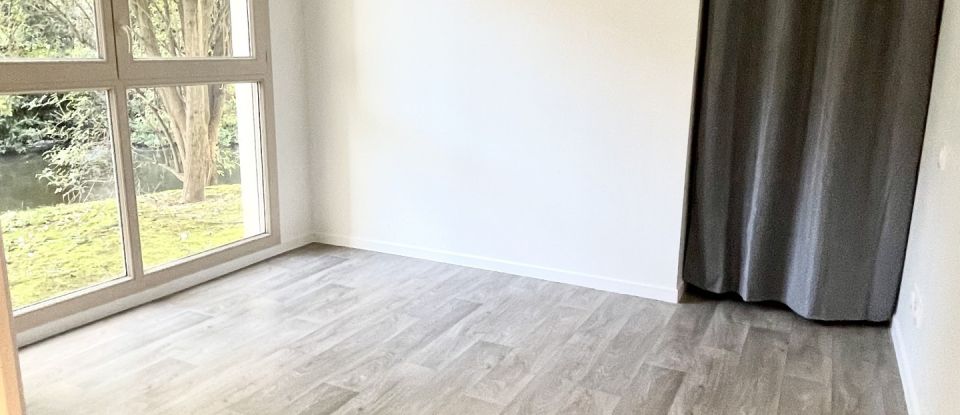 Appartement 2 pièces de 44 m² à Corbeil-Essonnes (91100)