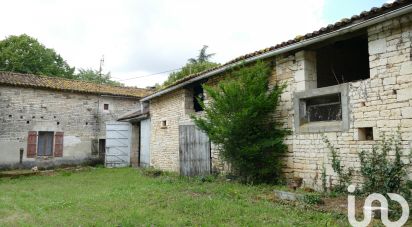 Country house 6 rooms of 130 m² in Souvigné (16240)