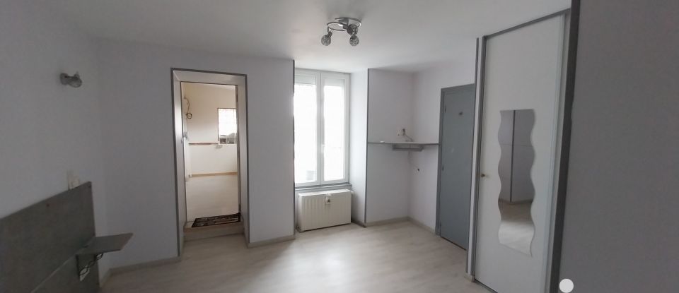 Maison 4 pièces de 132 m² à Le Dorat (87210)