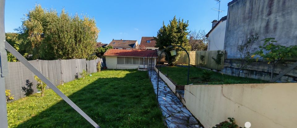 House 5 rooms of 118 m² in Brunoy (91800)