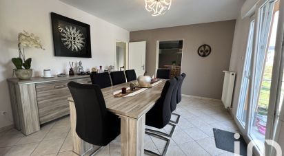 Maison 8 pièces de 160 m² à Thil (54880)