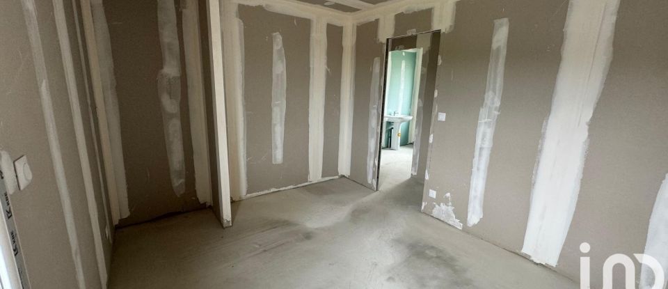 Maison 5 pièces de 105 m² à Juziers (78820)