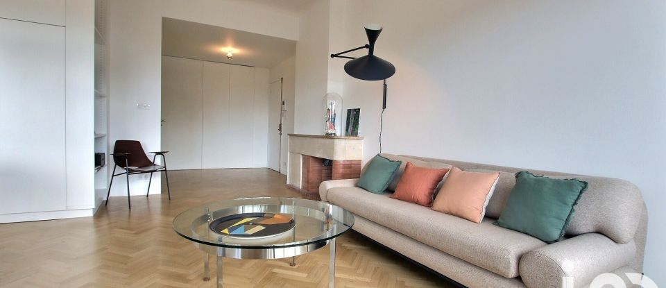 Appartement 3 pièces de 76 m² à Marseille (13002)