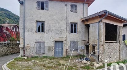 Village house 5 rooms of 150 m² in Cognin-les-Gorges (38470)