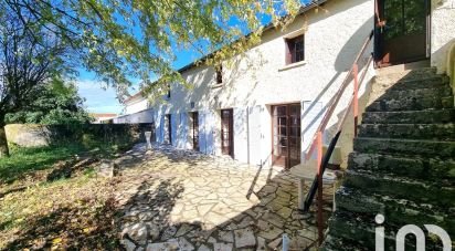 Traditional house 4 rooms of 185 m² in Doux (79390)