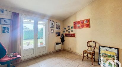 Traditional house 4 rooms of 99 m² in Morières-lès-Avignon (84310)