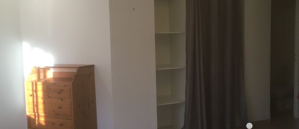 Studio 1 room of 37 m² in Bordeaux (33200)