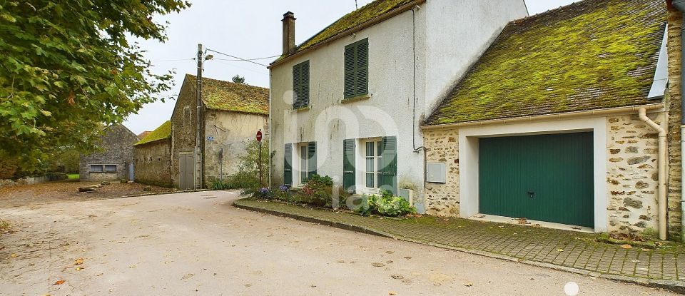 Maison de campagne 7 pièces de 153 m² à La Chapelle-Gauthier (77720)