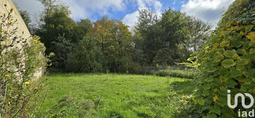 Land of 650 m² in Branscourt (51140)