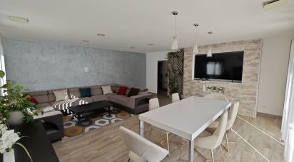 Maison 5 pièces de 152 m² à Nîmes (30000)