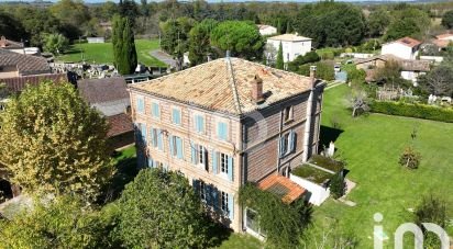 Mansion 5 rooms of 256 m² in Rabastens (81800)