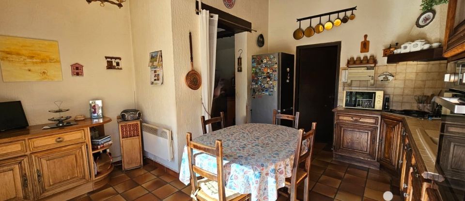 House 5 rooms of 107 m² in Brignoles (83170)