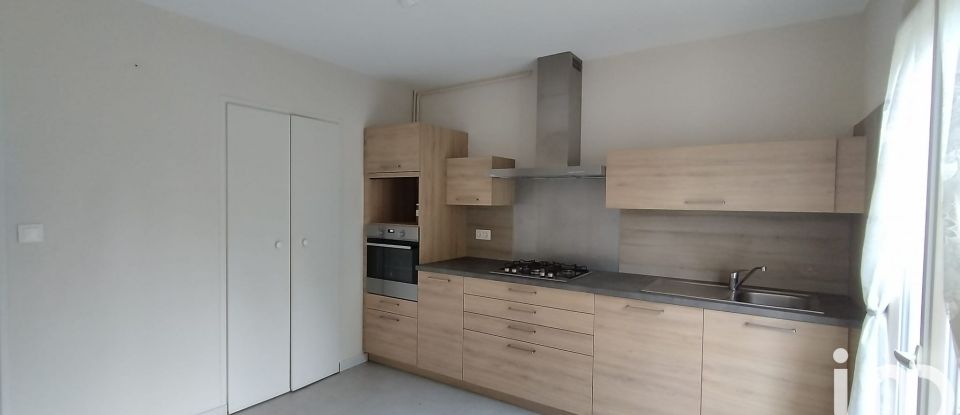 Maison 4 pièces de 94 m² à Oyonnax (01100)