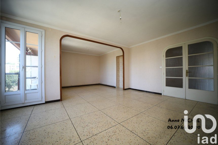 Apartment 4 rooms of 74 m² in Marseille (13013)