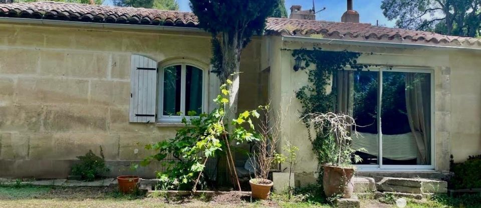 Maison traditionnelle 4 pièces de 91 m² à Les Baux-de-Provence (13520)