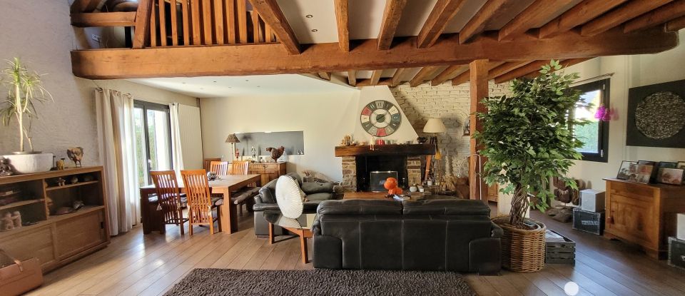 Maison 7 pièces de 173 m² à Cernay-la-Ville (78720)