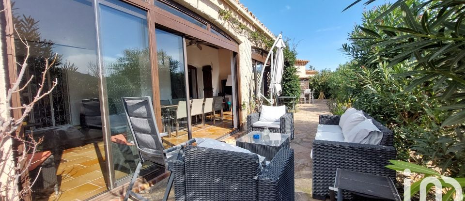 Maison traditionnelle 4 pièces de 145 m² à Hyères (83400)