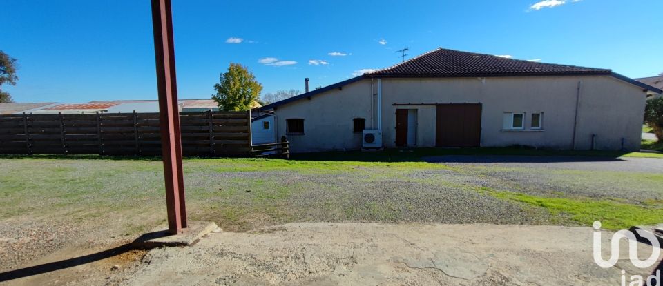 Country house 11 rooms of 253 m² in Pomarez (40360)